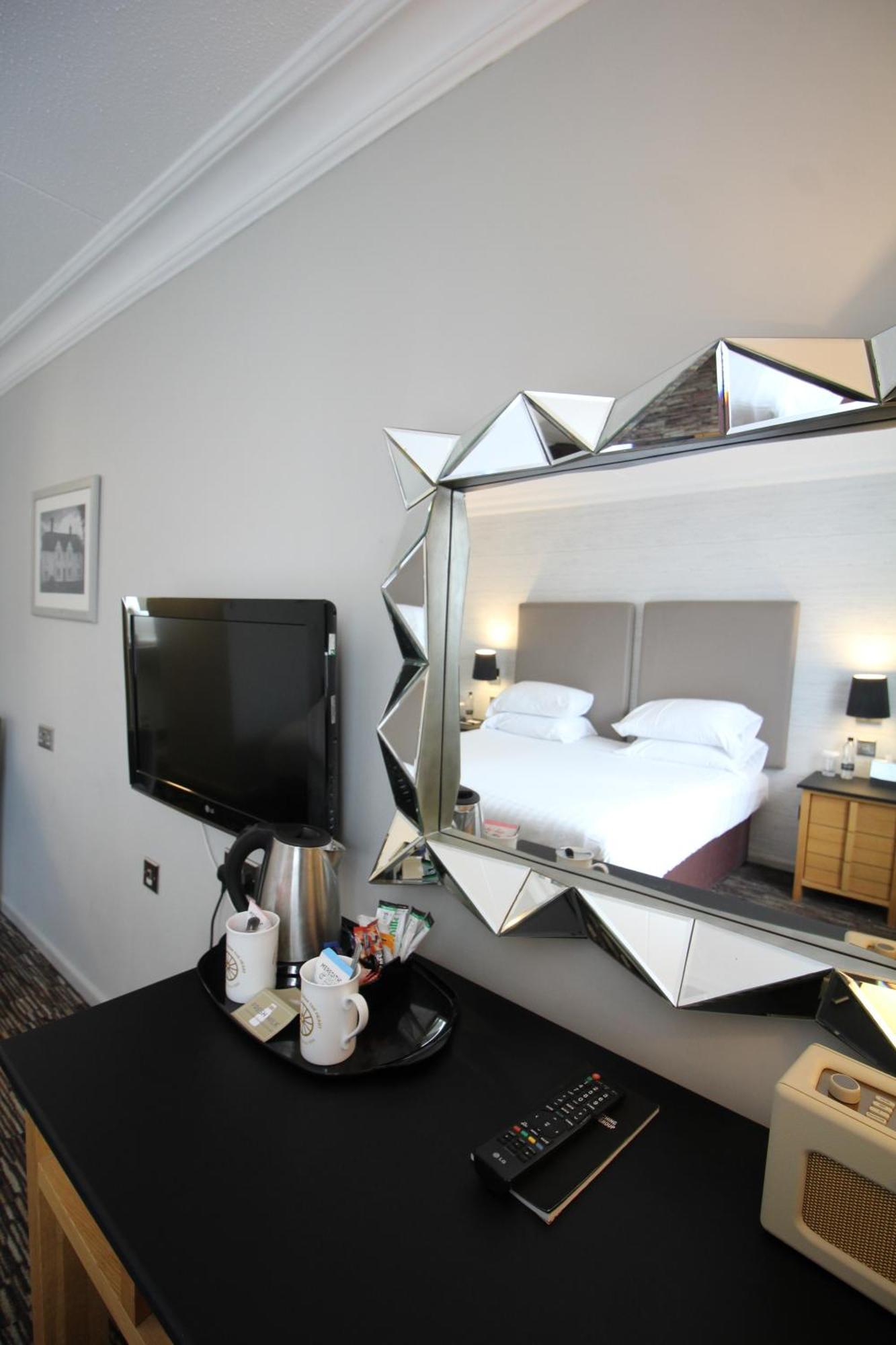 The Saracens Head Hotel Great Dunmow Exteriér fotografie