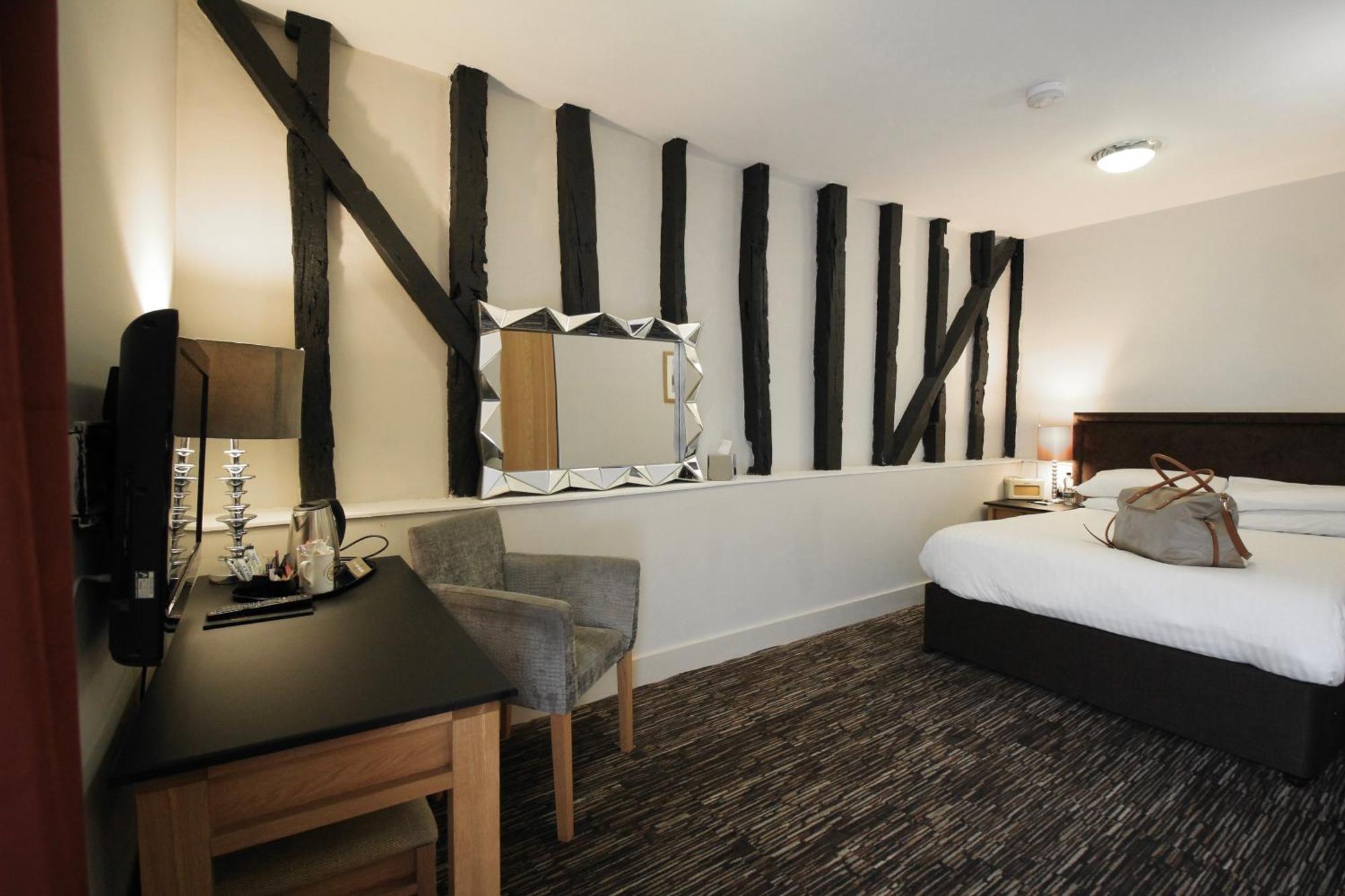 The Saracens Head Hotel Great Dunmow Exteriér fotografie
