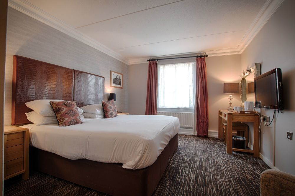 The Saracens Head Hotel Great Dunmow Exteriér fotografie